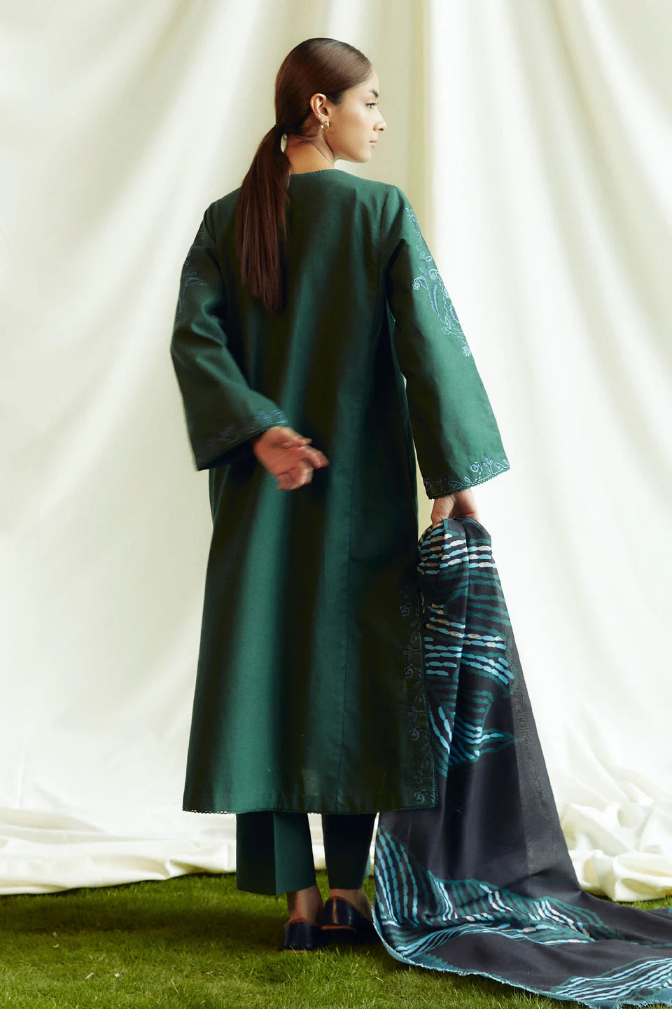 COCO Winter Unstitched'24 by Zara Shahjahan - 5B