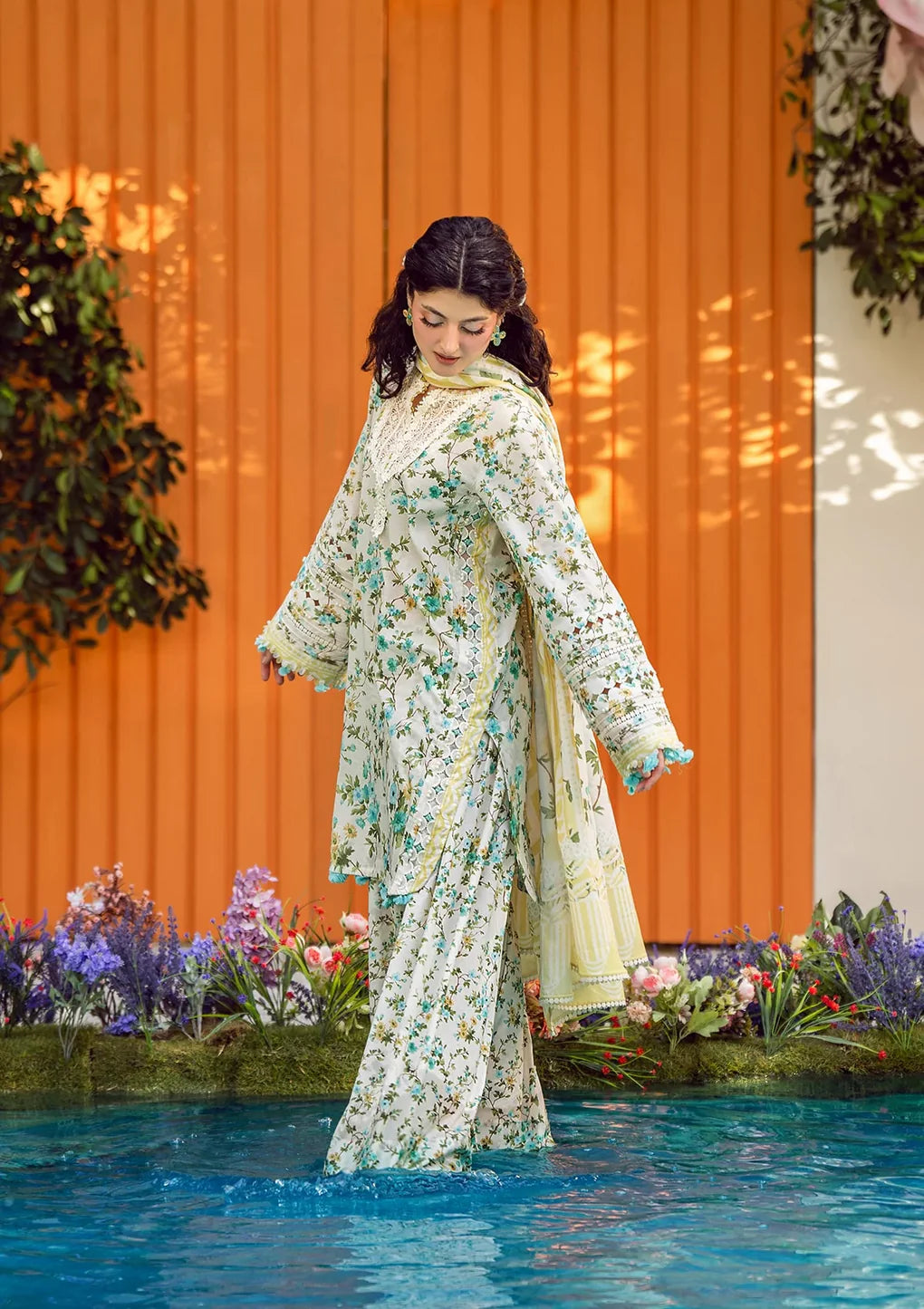 ELAF PRINTS 2025 - EPS-3A IVORY WHISPERS