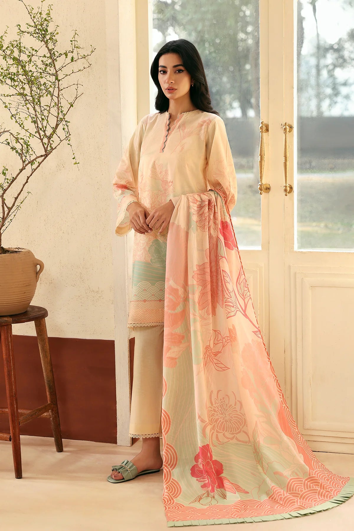 Selene SS'25 by Sahar - Rosette Reverie