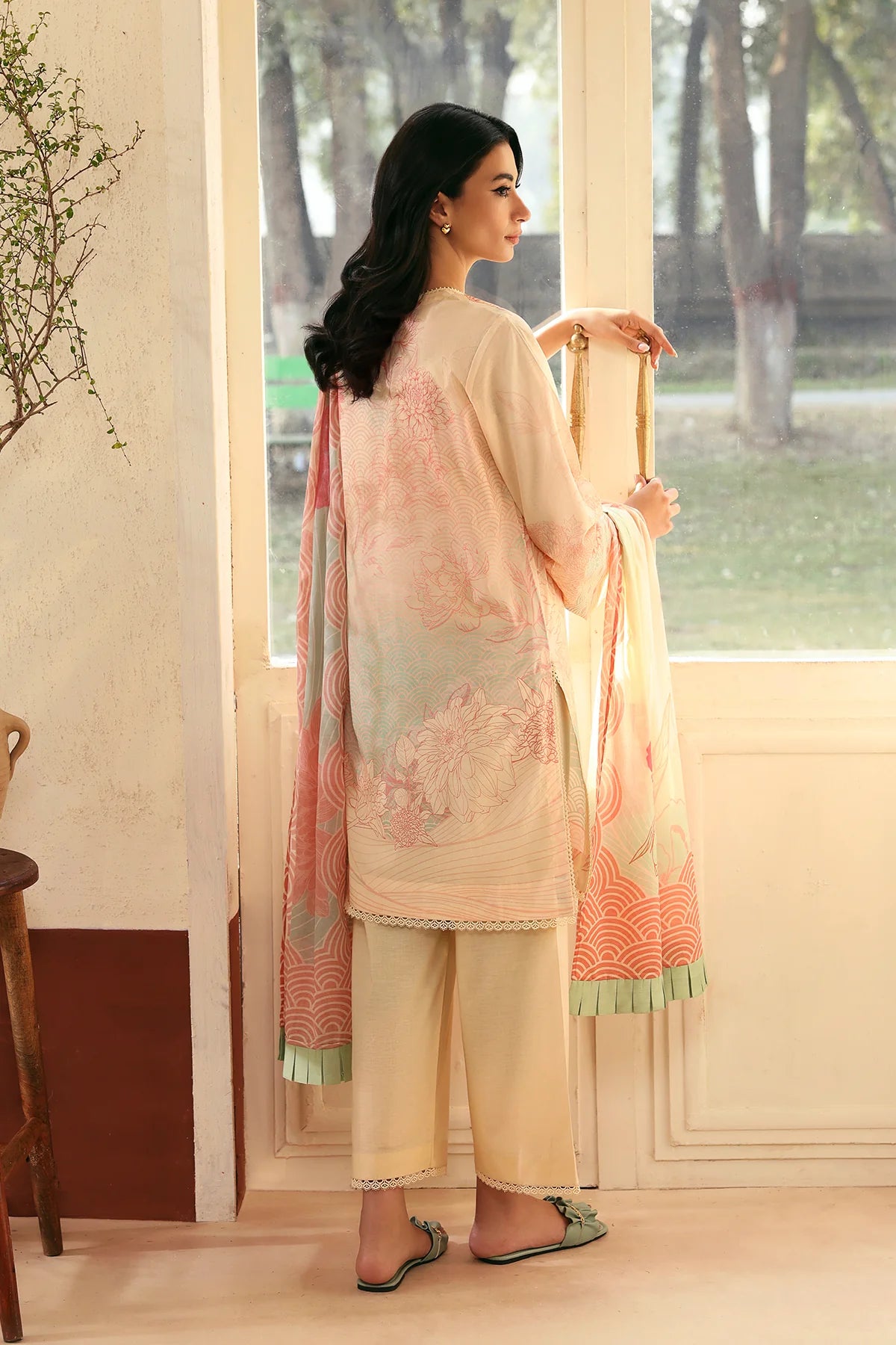 Selene SS'25 by Sahar - Rosette Reverie