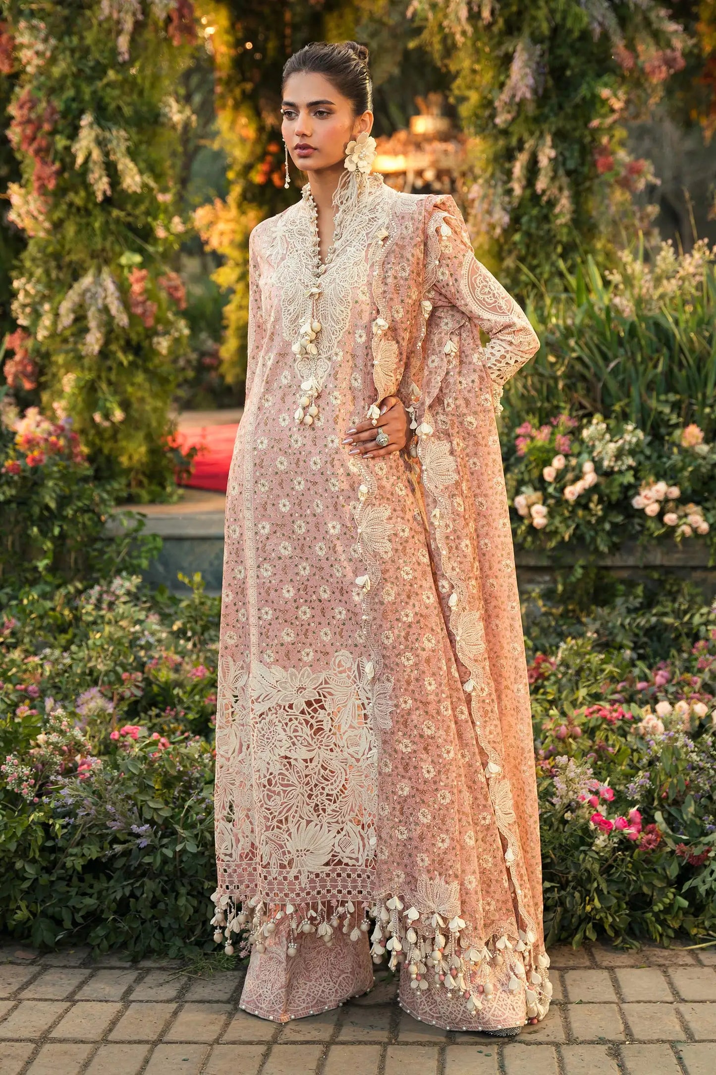 Luxury Lawn'24 by Sana Safinaz - L241-005A-3CU