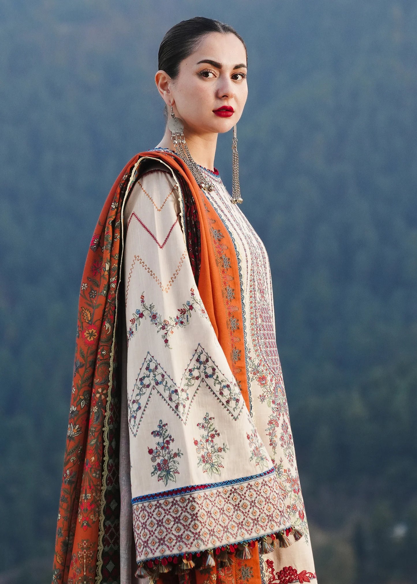 Winter Shawl'24 by Hussain Rehar - Almas