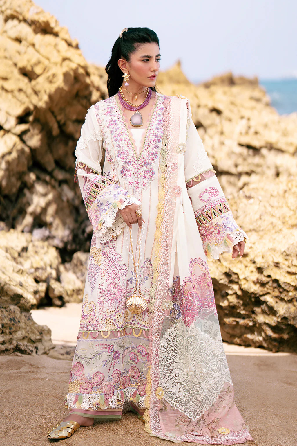 Dastan Luxury Lawn'25 by AJR - MUSE