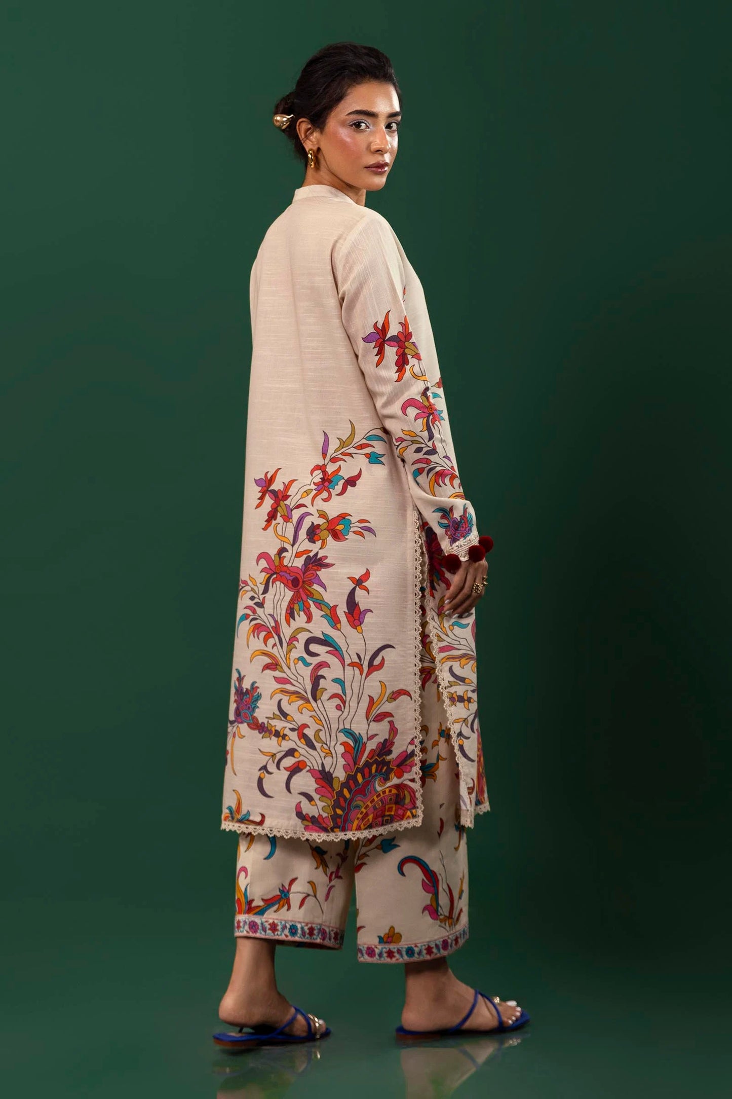 Mahay Winter'24 by Sana Safinaz - 22A