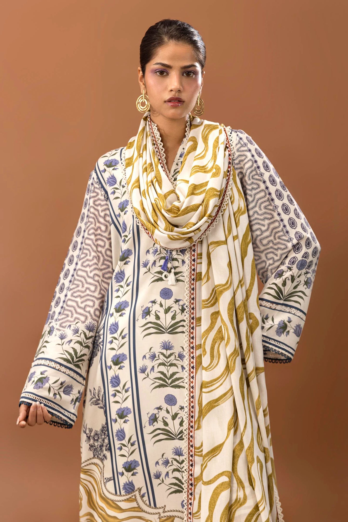 Mahay Winter'24 by Sana Safinaz - 4B