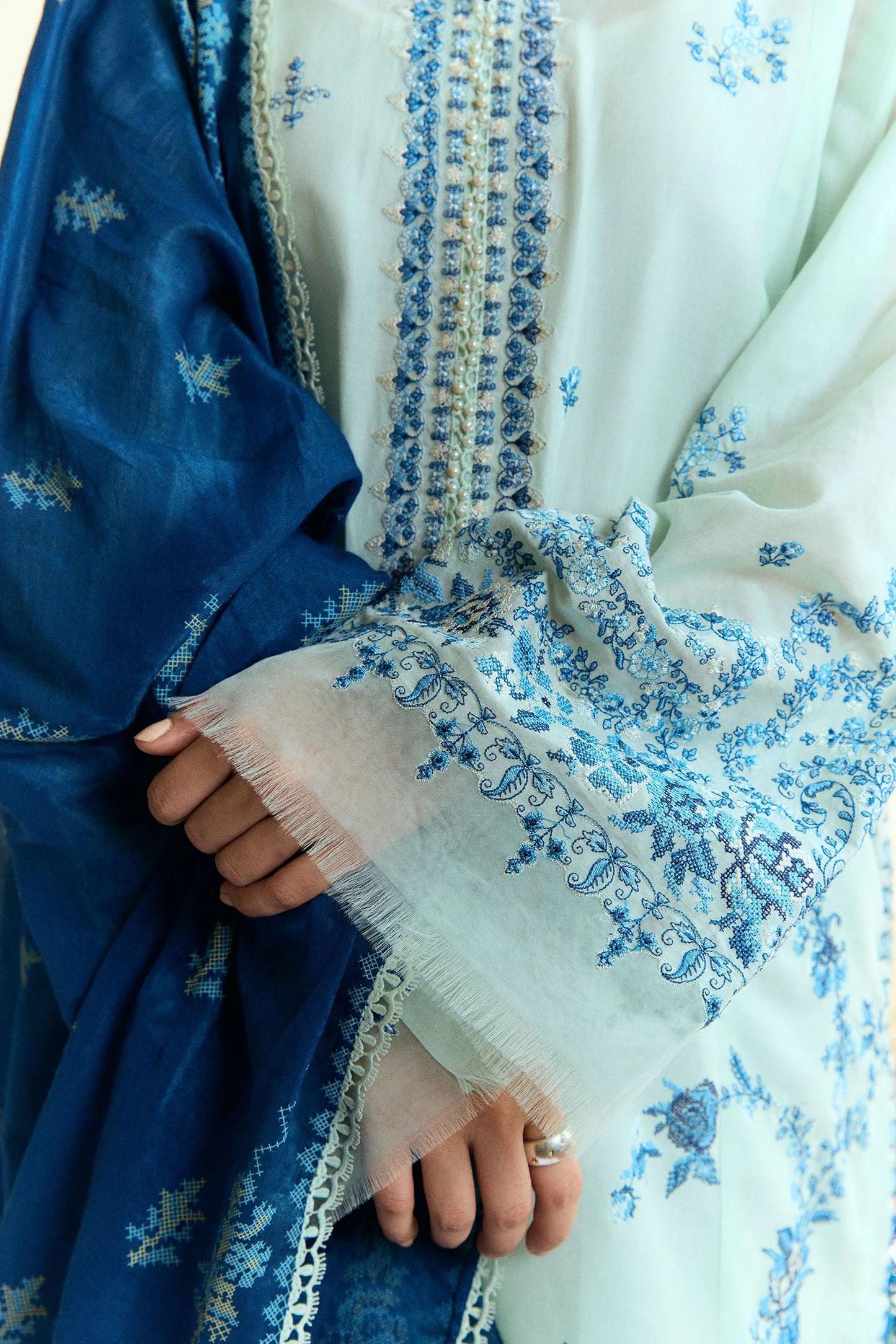 Coco Eid Edit 2025 by Zara Shahjahan - Isle-D10
