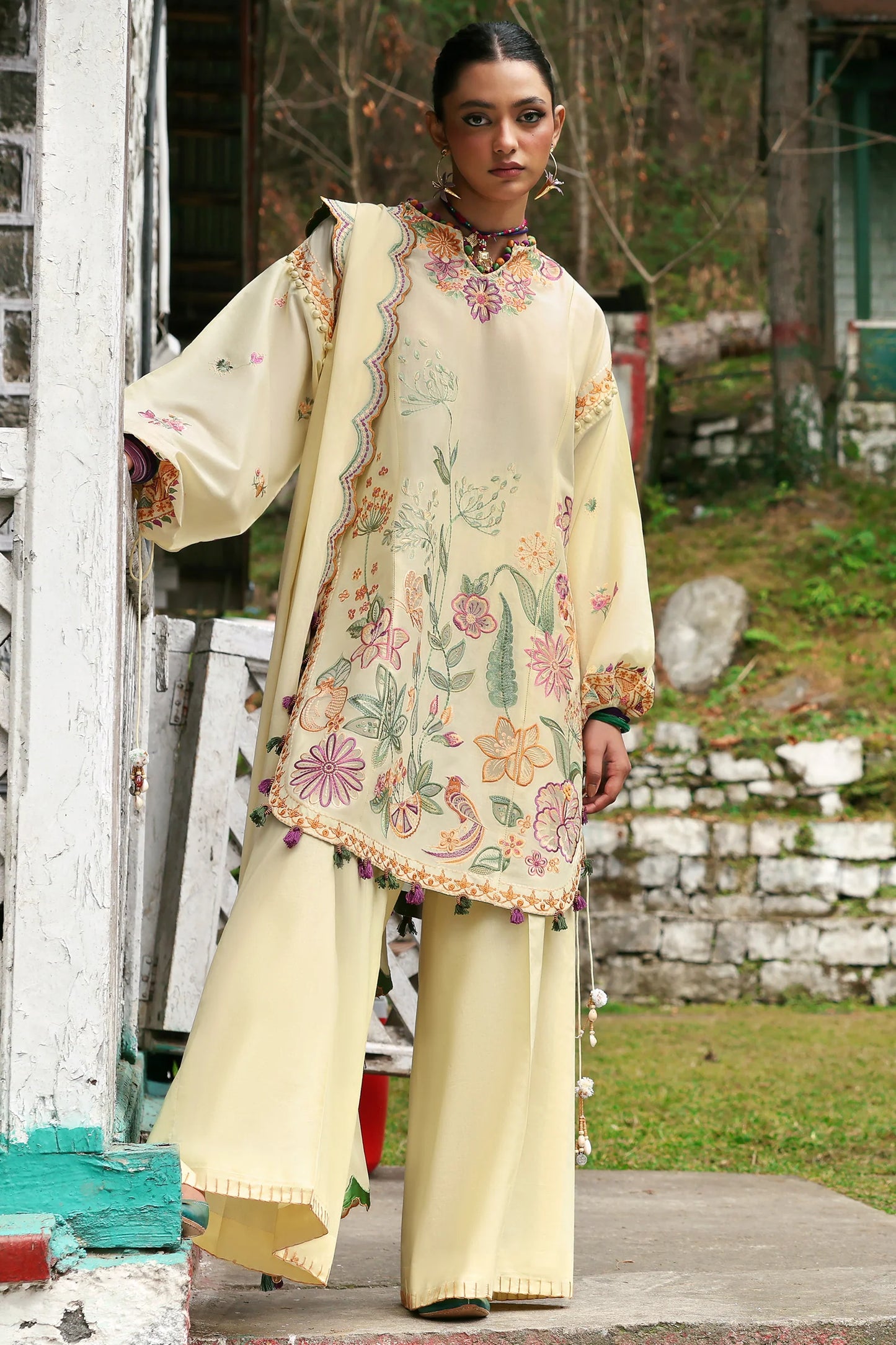 Zaha - Neelum Lawn'25 - ZANIA (ZL25-13 A)