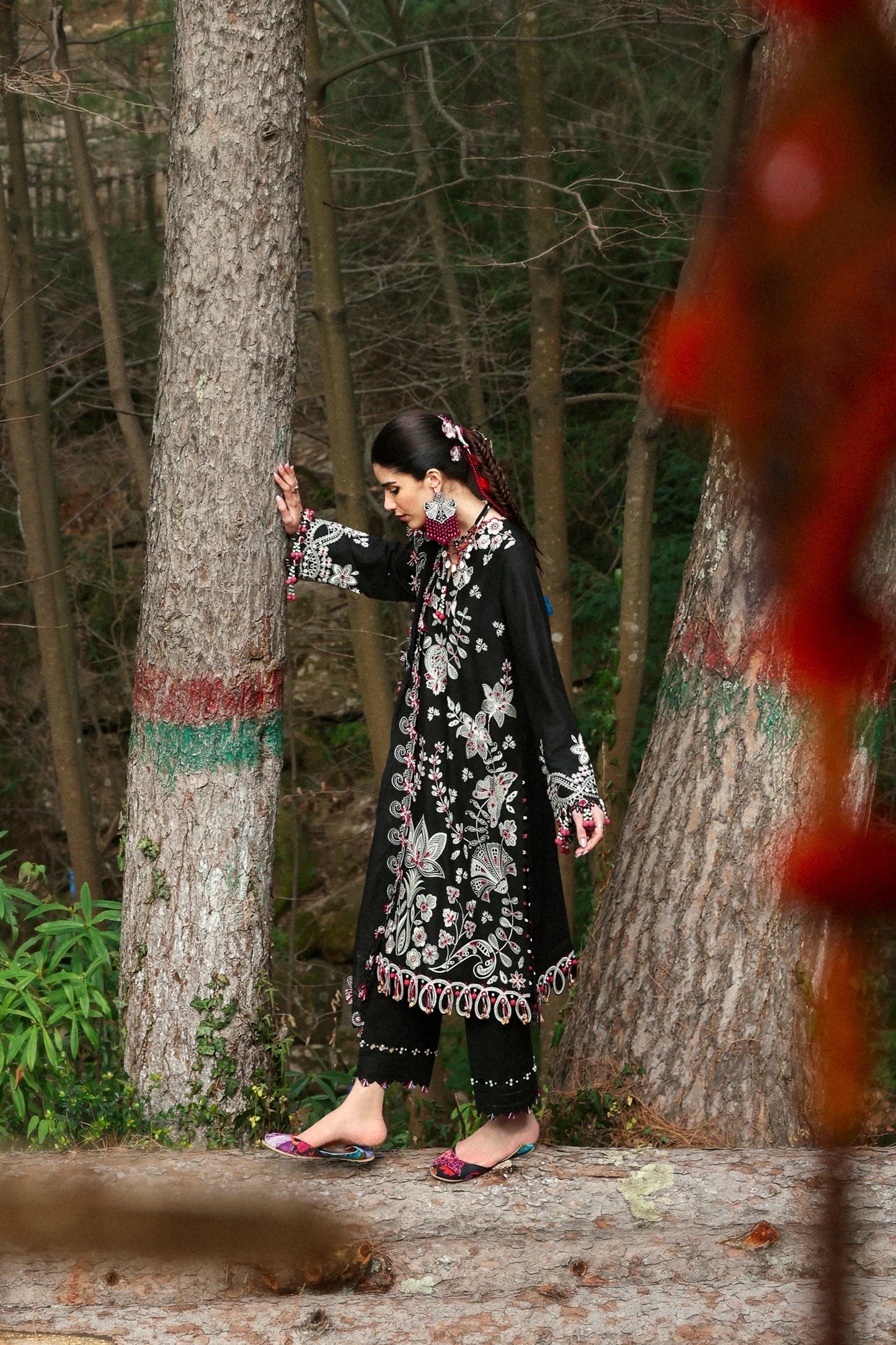 Zaha - Neelum Lawn'25 - AABROO (ZL25-05 B)