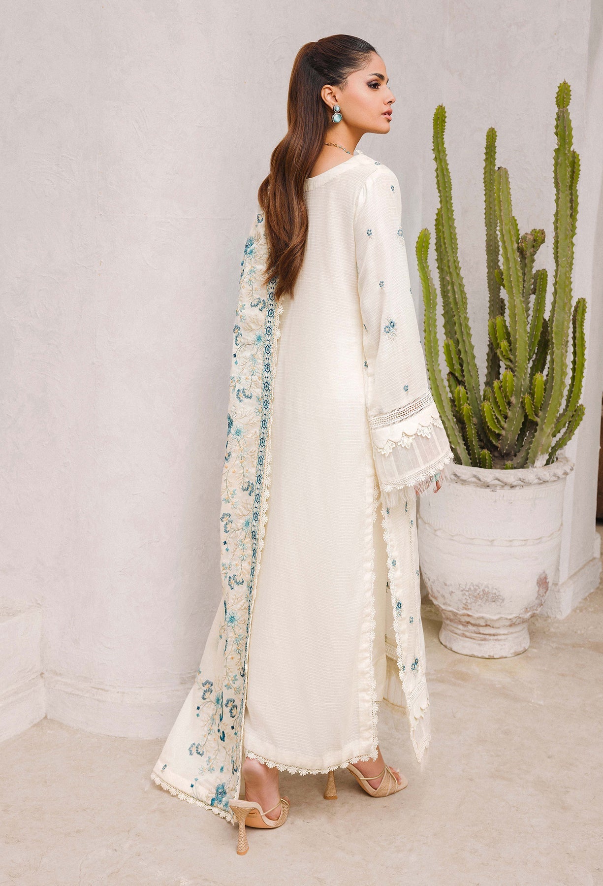 Adan’s Libas Chikankari Lawn 2024 - 5727