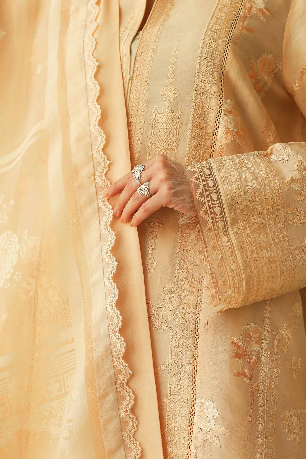 Zara Shahjahan Luxury Lawn'23 - 13A