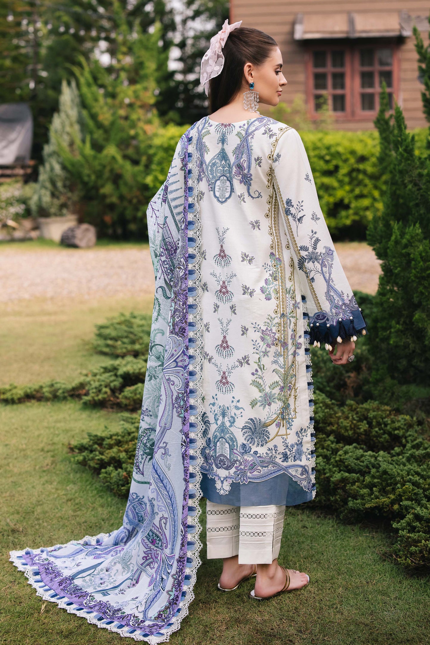 Jade - Urbane digital lawn prints 2025 - IVORY