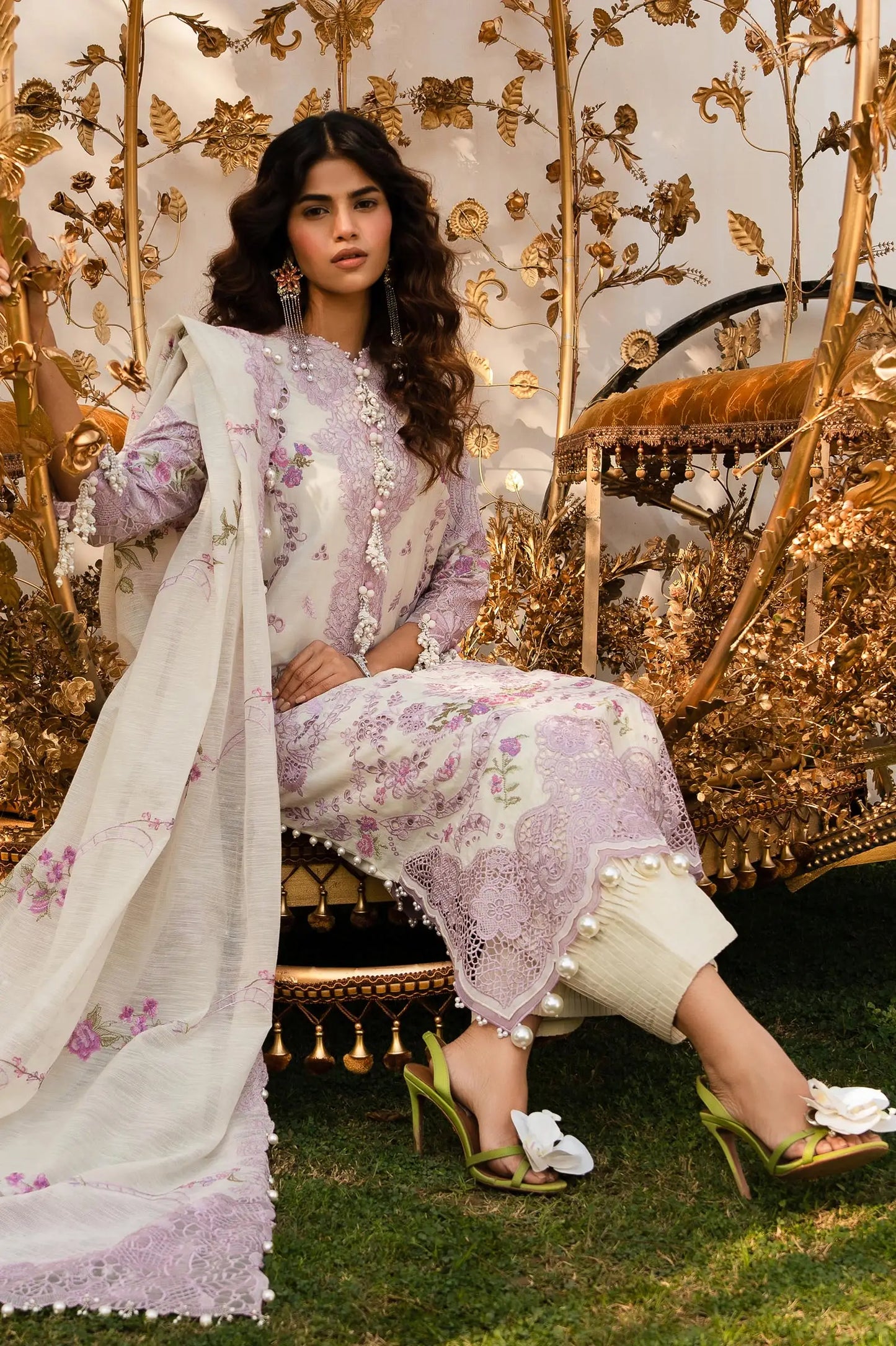 Luxury Lawn'24 by Sana Safinaz - L241-004B-3CV