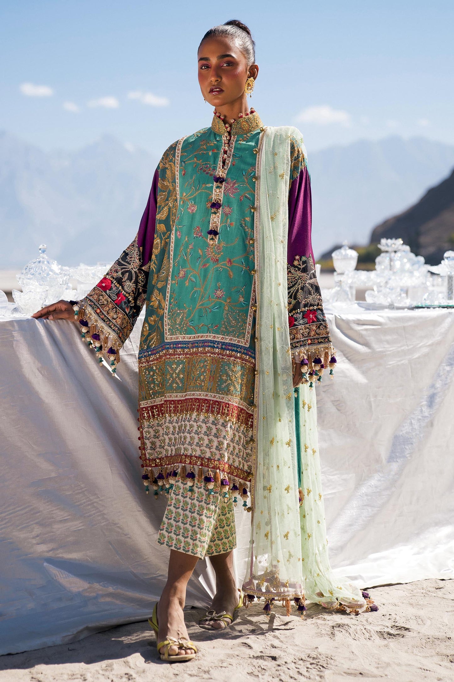 Winter Luxury'24 by Sana Safinaz - S241-004A-3CP